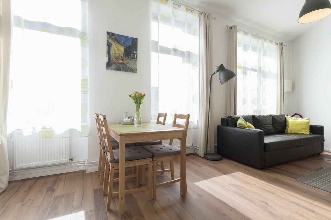 Studio Apartment Niemetzstr 51 Berlino Esterno foto